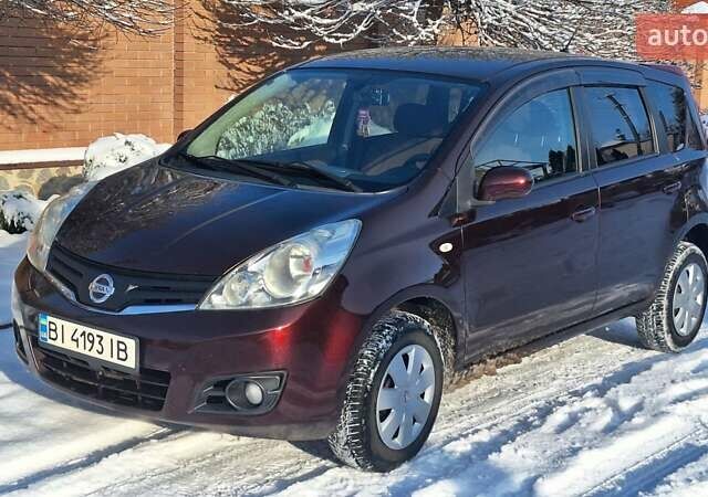 Красный Ниссан Ноут, объемом двигателя 1.5 л и пробегом 74 тыс. км за 6900 $, фото 8 на Automoto.ua