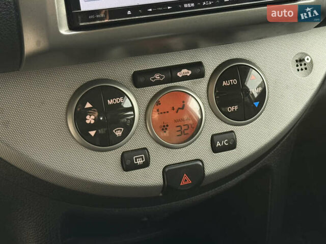 Червоний Ніссан Ноут, об'ємом двигуна 1.5 л та пробігом 82 тис. км за 7500 $, фото 36 на Automoto.ua