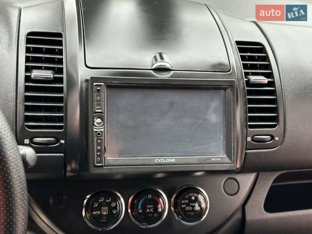 Ніссан Ноут 2012 у Івано-Франківську на Automoto.ua Червоний Ніссан Ноут, об'ємом двигуна 1.6 л та пробігом 152 тис. км за 8150 $, фото 116 на Automoto.ua