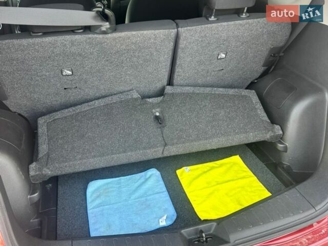 Красный Ниссан Ноут, объемом двигателя 1.2 л и пробегом 85 тыс. км за 9500 $, фото 7 на Automoto.ua