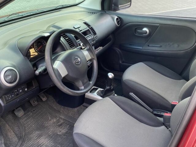 Червоний Ніссан Ноут, об'ємом двигуна 1.4 л та пробігом 160 тис. км за 5900 $, фото 10 на Automoto.ua