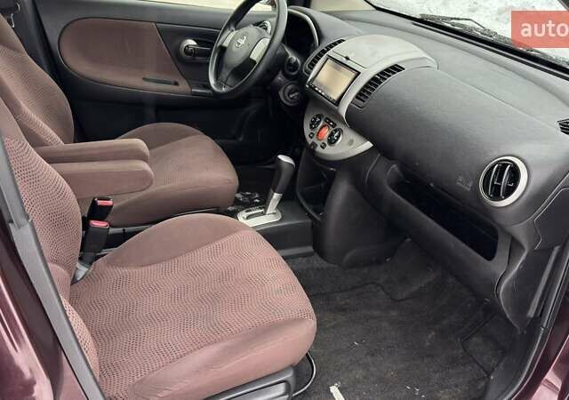 Червоний Ніссан Ноут, об'ємом двигуна 1.5 л та пробігом 74 тис. км за 7400 $, фото 6 на Automoto.ua