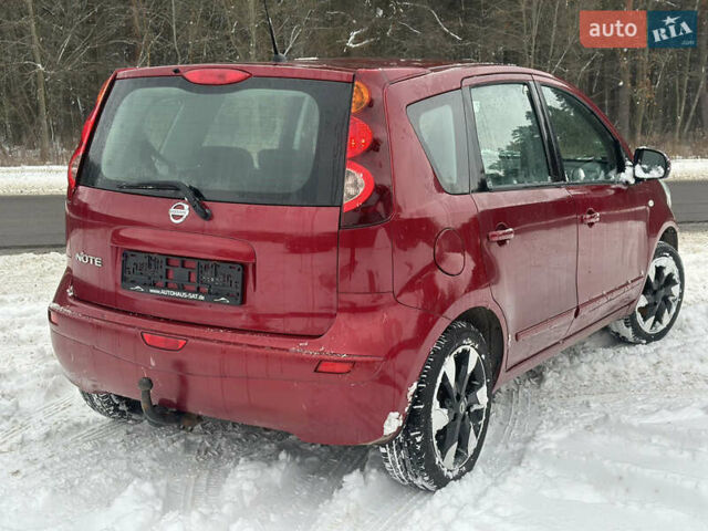 Червоний Ніссан Ноут, об'ємом двигуна 1.4 л та пробігом 190 тис. км за 5599 $, фото 4 на Automoto.ua