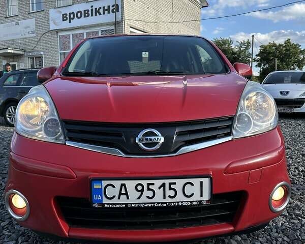 Красный Ниссан Ноут, объемом двигателя 1.5 л и пробегом 280 тыс. км за 6200 $, фото 5 на Automoto.ua
