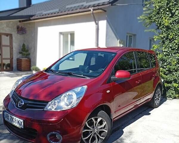Червоний Ніссан Ноут, об'ємом двигуна 1.6 л та пробігом 85 тис. км за 9600 $, фото 3 на Automoto.ua
