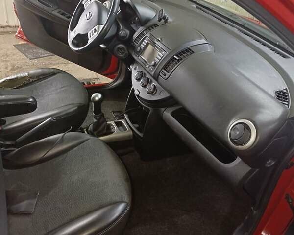 Красный Ниссан Ноут, объемом двигателя 1.5 л и пробегом 365 тыс. км за 7777 $, фото 8 на Automoto.ua