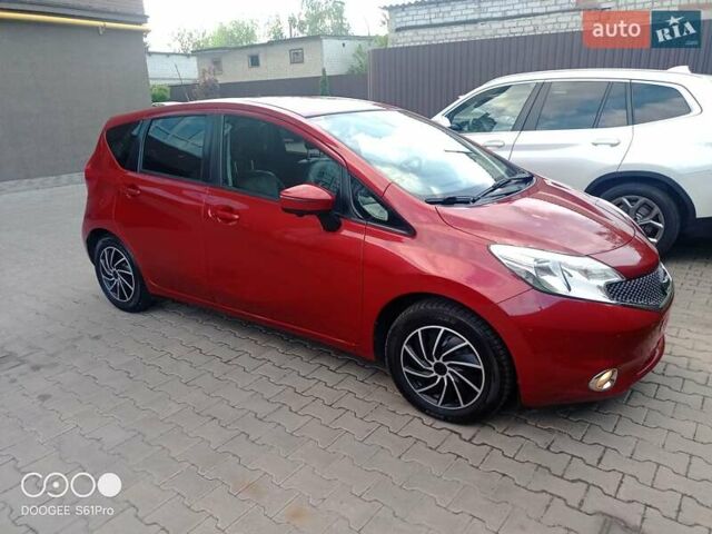 Красный Ниссан Ноут, объемом двигателя 1.5 л и пробегом 314 тыс. км за 7550 $, фото 2 на Automoto.ua