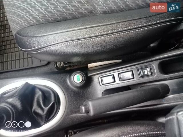 Красный Ниссан Ноут, объемом двигателя 1.5 л и пробегом 314 тыс. км за 7550 $, фото 14 на Automoto.ua