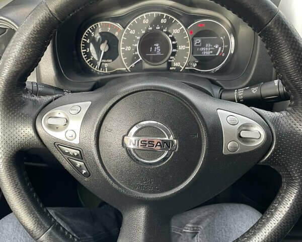 Червоний Ніссан Ноут, об'ємом двигуна 1.6 л та пробігом 181 тис. км за 8500 $, фото 7 на Automoto.ua