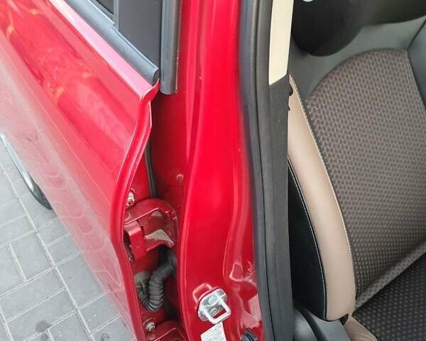 Ніссан Ноут 2017 у Дніпро (Дніпропетровську) на Automoto.ua Червоний Ніссан Ноут, об'ємом двигуна 1.2 л та пробігом 51 тис. км за 12000 $, фото 17 на Automoto.ua