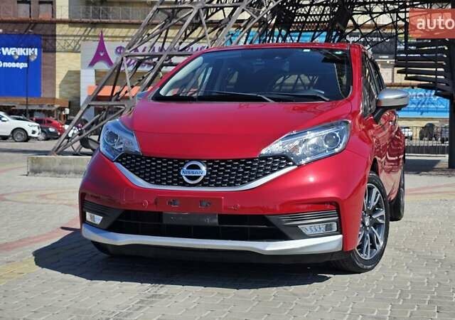 Красный Ниссан Ноут, объемом двигателя 1.2 л и пробегом 78 тыс. км за 13500 $, фото 4 на Automoto.ua
