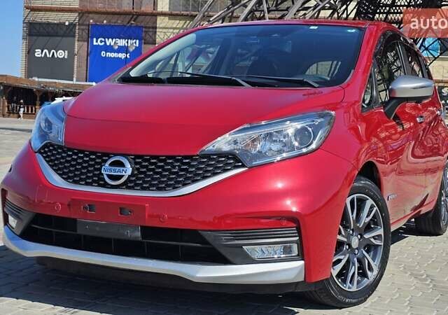Красный Ниссан Ноут, объемом двигателя 1.2 л и пробегом 78 тыс. км за 13500 $, фото 8 на Automoto.ua