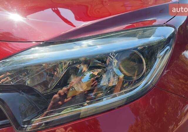 Червоний Ніссан Ноут, об'ємом двигуна 1.2 л та пробігом 58 тис. км за 11950 $, фото 46 на Automoto.ua