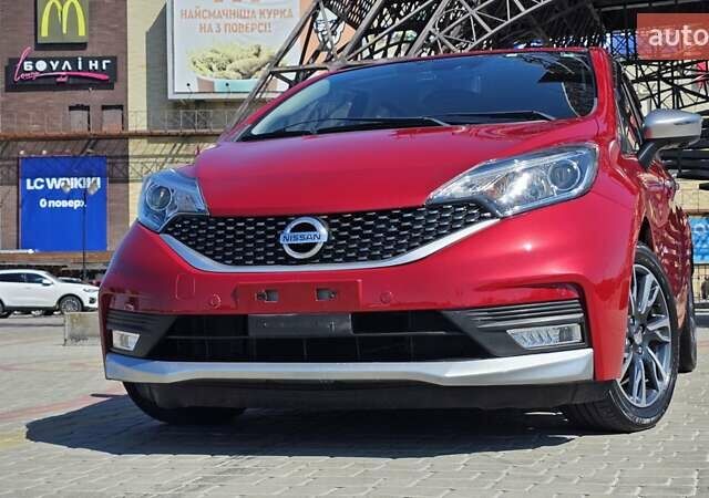 Красный Ниссан Ноут, объемом двигателя 1.2 л и пробегом 78 тыс. км за 13500 $, фото 1 на Automoto.ua