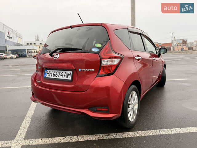Красный Ниссан Ноут, объемом двигателя 1.2 л и пробегом 48 тыс. км за 11999 $, фото 4 на Automoto.ua
