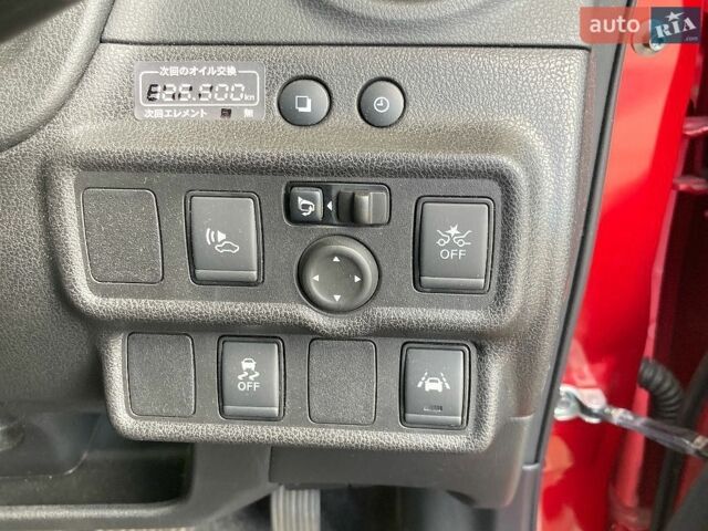 Червоний Ніссан Ноут, об'ємом двигуна 1.2 л та пробігом 122 тис. км за 11700 $, фото 4 на Automoto.ua