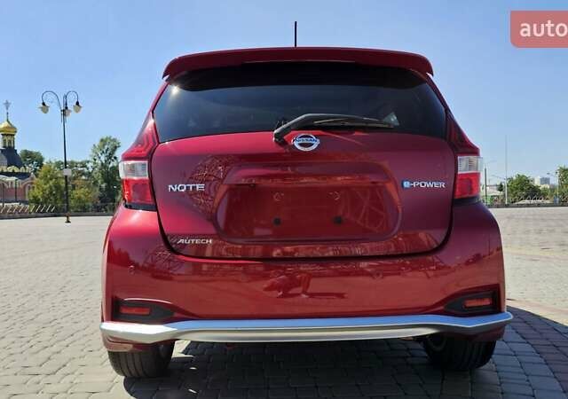 Красный Ниссан Ноут, объемом двигателя 1.2 л и пробегом 78 тыс. км за 13500 $, фото 24 на Automoto.ua