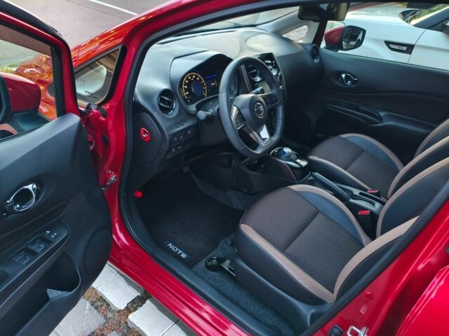 Ніссан Ноут 2019 у Києві на Automoto.ua Червоний Ніссан Ноут, об'ємом двигуна 1.2 л та пробігом 80 тис. км за 13400 $, фото 7 на Automoto.ua