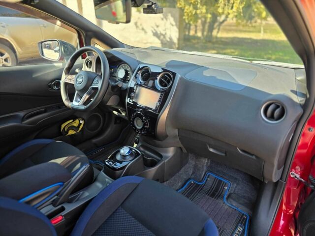 Красный Ниссан Ноут, объемом двигателя 1.2 л и пробегом 63 тыс. км за 13500 $, фото 17 на Automoto.ua