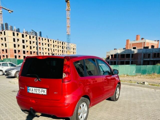 Червоний Ніссан Ноут, об'ємом двигуна 1.5 л та пробігом 235 тис. км за 5200 $, фото 2 на Automoto.ua