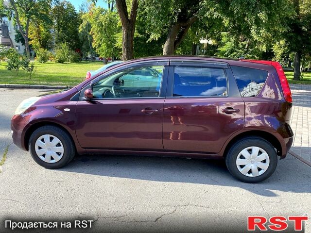 Красный Ниссан Ноут, объемом двигателя 1.5 л и пробегом 67 тыс. км за 7200 $, фото 5 на Automoto.ua