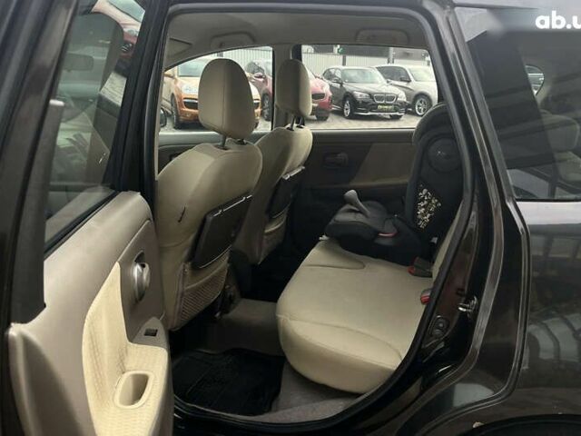 Ниссан Ноут, объемом двигателя 1.6 л и пробегом 315 тыс. км за 5500 $, фото 10 на Automoto.ua