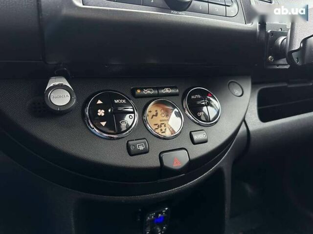 Ниссан Ноут, объемом двигателя 1.6 л и пробегом 196 тыс. км за 6190 $, фото 17 на Automoto.ua