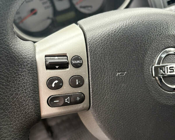 Ниссан Ноут, объемом двигателя 1.6 л и пробегом 189 тыс. км за 6400 $, фото 31 на Automoto.ua