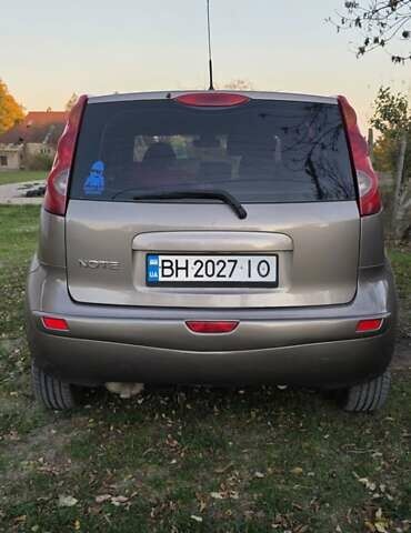 Ніссан Ноут, об'ємом двигуна 1.6 л та пробігом 238 тис. км за 5500 $, фото 1 на Automoto.ua