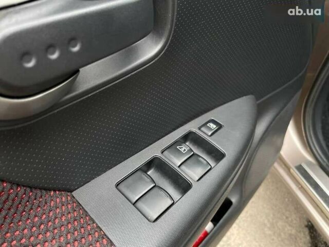 Ниссан Ноут, объемом двигателя 1.4 л и пробегом 179 тыс. км за 5190 $, фото 16 на Automoto.ua
