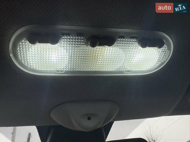 Ниссан Ноут, объемом двигателя 1.6 л и пробегом 189 тыс. км за 6400 $, фото 40 на Automoto.ua