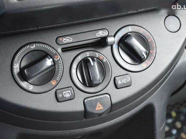 Ніссан Ноут, об'ємом двигуна 0 л та пробігом 199 тис. км за 5999 $, фото 29 на Automoto.ua