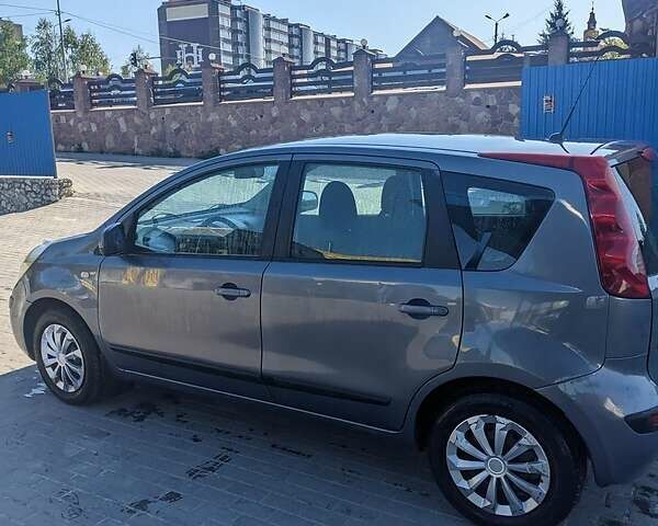 Ниссан Ноут, объемом двигателя 1.41 л и пробегом 201 тыс. км за 4800 $, фото 5 на Automoto.ua