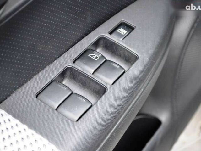 Ниссан Ноут, объемом двигателя 0 л и пробегом 199 тыс. км за 6300 $, фото 18 на Automoto.ua