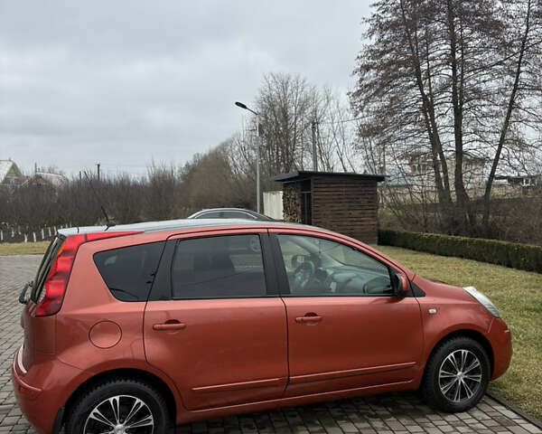 Ниссан Ноут, объемом двигателя 1.6 л и пробегом 189 тыс. км за 6400 $, фото 4 на Automoto.ua