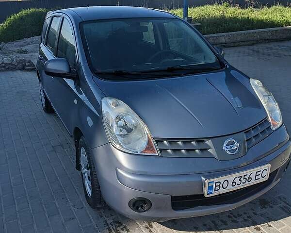 Ниссан Ноут, объемом двигателя 1.41 л и пробегом 201 тыс. км за 4800 $, фото 1 на Automoto.ua