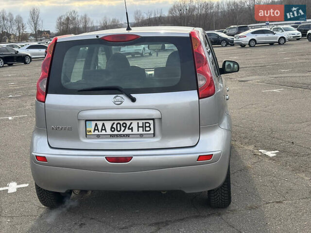 Ниссан Ноут, объемом двигателя 1.6 л и пробегом 260 тыс. км за 6300 $, фото 8 на Automoto.ua