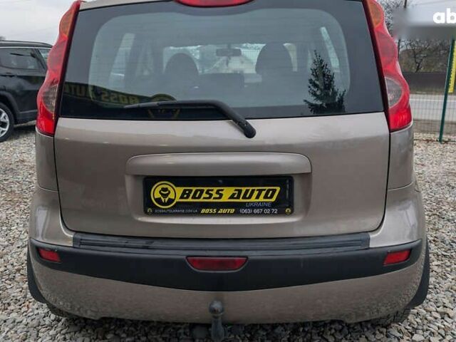 Ниссан Ноут, объемом двигателя 1.6 л и пробегом 246 тыс. км за 6999 $, фото 4 на Automoto.ua