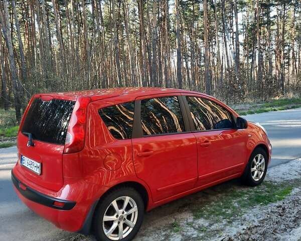 Ниссан Ноут, объемом двигателя 1.6 л и пробегом 227 тыс. км за 7000 $, фото 4 на Automoto.ua