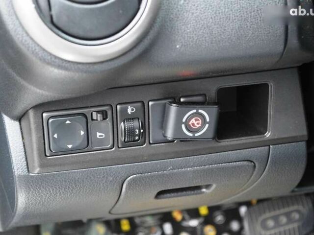 Ніссан Ноут, об'ємом двигуна 0 л та пробігом 199 тис. км за 5999 $, фото 19 на Automoto.ua