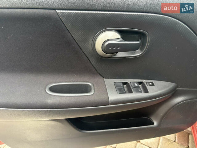 Ниссан Ноут, объемом двигателя 1.6 л и пробегом 189 тыс. км за 6400 $, фото 24 на Automoto.ua