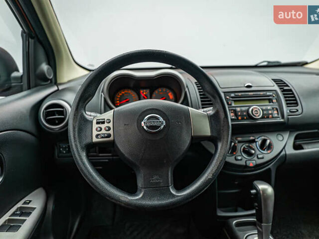Ниссан Ноут, объемом двигателя 1.6 л и пробегом 120 тыс. км за 6880 $, фото 11 на Automoto.ua