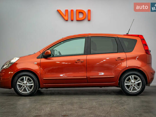 Ниссан Ноут, объемом двигателя 1.6 л и пробегом 120 тыс. км за 6880 $, фото 2 на Automoto.ua