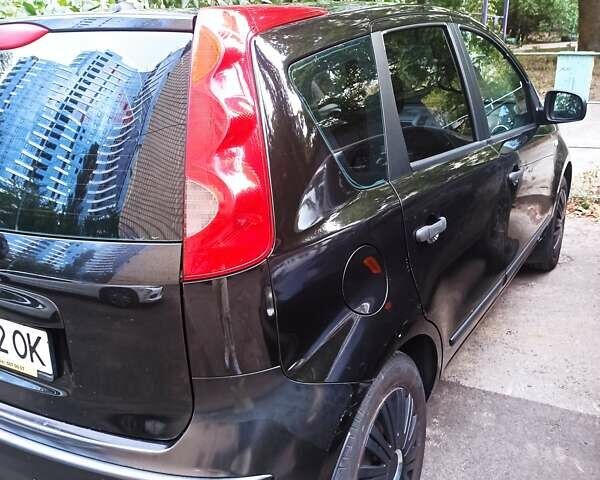 Ниссан Ноут, объемом двигателя 1.39 л и пробегом 220 тыс. км за 5199 $, фото 2 на Automoto.ua