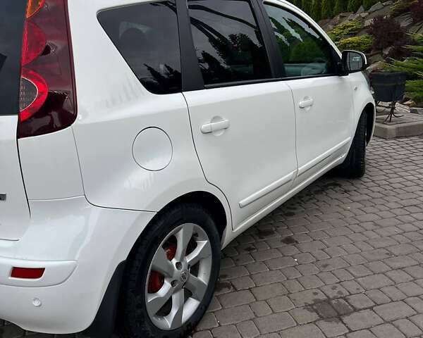 Ниссан Ноут, объемом двигателя 1.46 л и пробегом 220 тыс. км за 6500 $, фото 4 на Automoto.ua