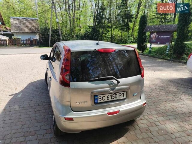 Ниссан Ноут, объемом двигателя 1.39 л и пробегом 240 тыс. км за 6100 $, фото 2 на Automoto.ua