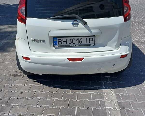 Ниссан Ноут, объемом двигателя 1.39 л и пробегом 117 тыс. км за 5700 $, фото 9 на Automoto.ua