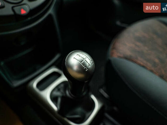 Ниссан Ноут, объемом двигателя 1.6 л и пробегом 122 тыс. км за 5430 $, фото 16 на Automoto.ua