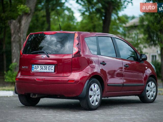 Ниссан Ноут, объемом двигателя 1.39 л и пробегом 110 тыс. км за 7600 $, фото 2 на Automoto.ua