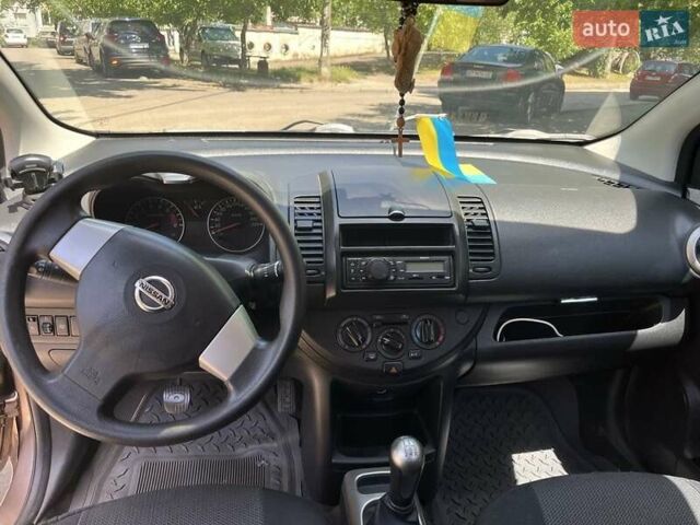 Ниссан Ноут, объемом двигателя 1.4 л и пробегом 203 тыс. км за 5350 $, фото 12 на Automoto.ua